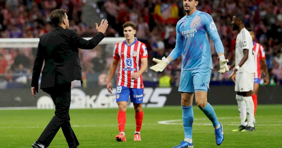 Derbi caliente en Madrid: Courtois le festejó el gol a la gente del Atlético y explotaron los ultras