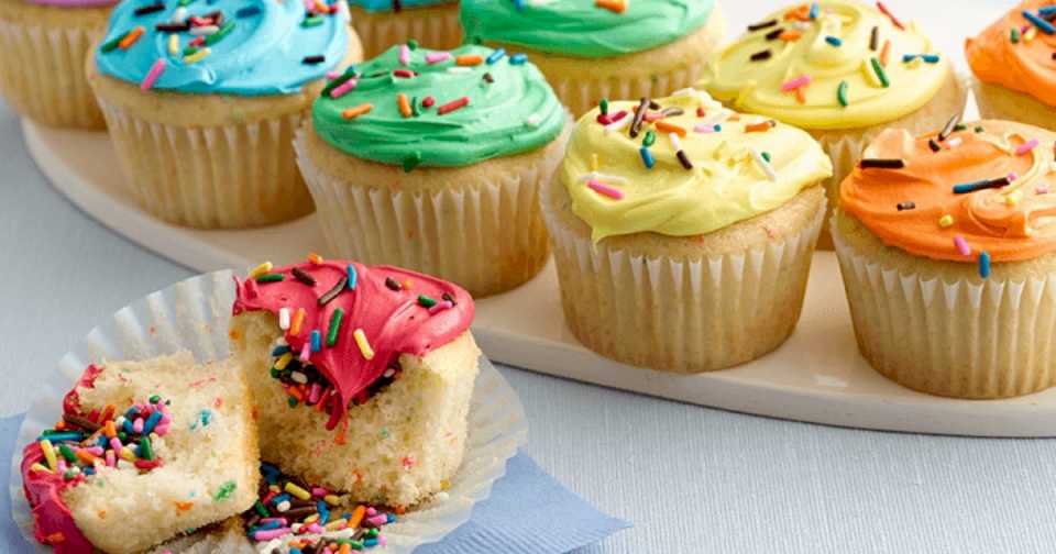 arranco-bake-off-famosos:-como-hacer-cupcakes-y-que-te-queden-como-los-de-la-tele