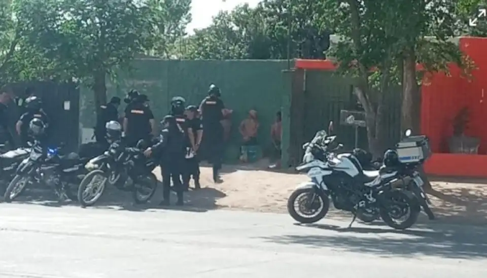 Tiroteo en el barrio 1° de Mayo: 7 detenidos y un herido tras un violento robo