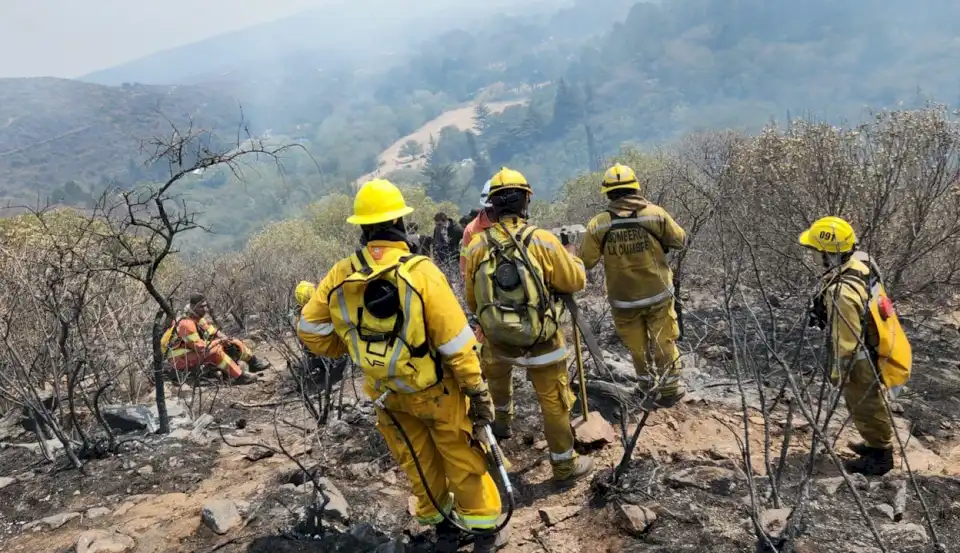 Córdoba bajo alerta: incendios forestales y cuatro sismos en menos de 48 horas