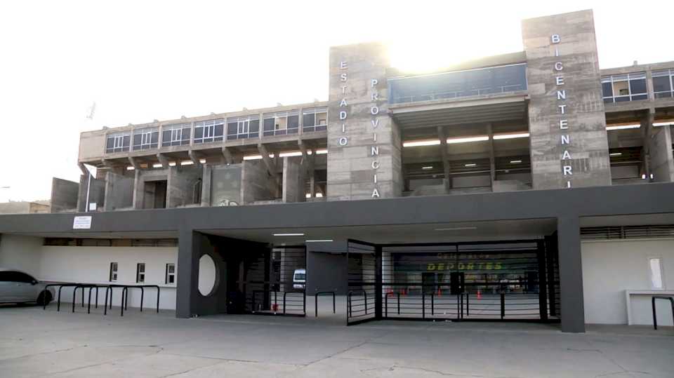 asi-esta-el-estadio-bicentenario-de-catamarca-para-la-final-entre-sarmiento-y-central-norte