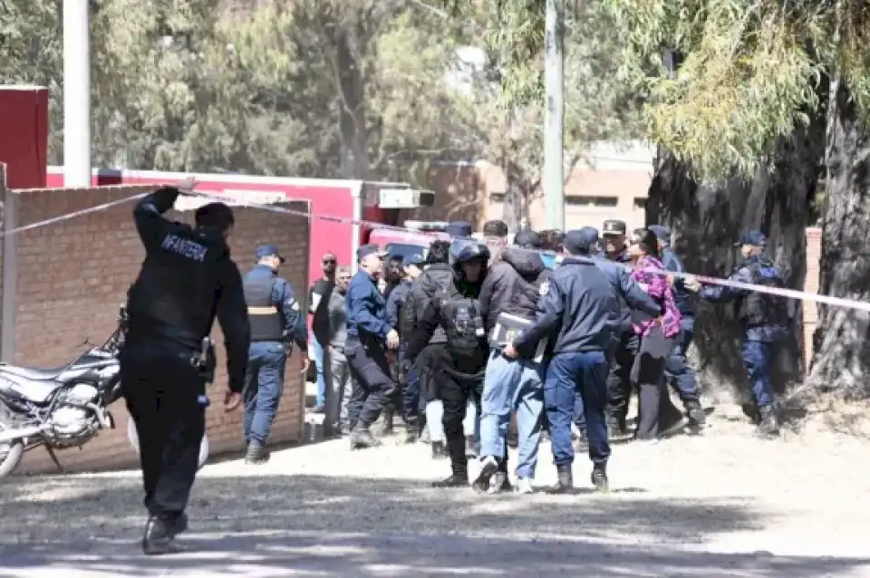 La policía que mató a sus hijos los hizo mientras dormían