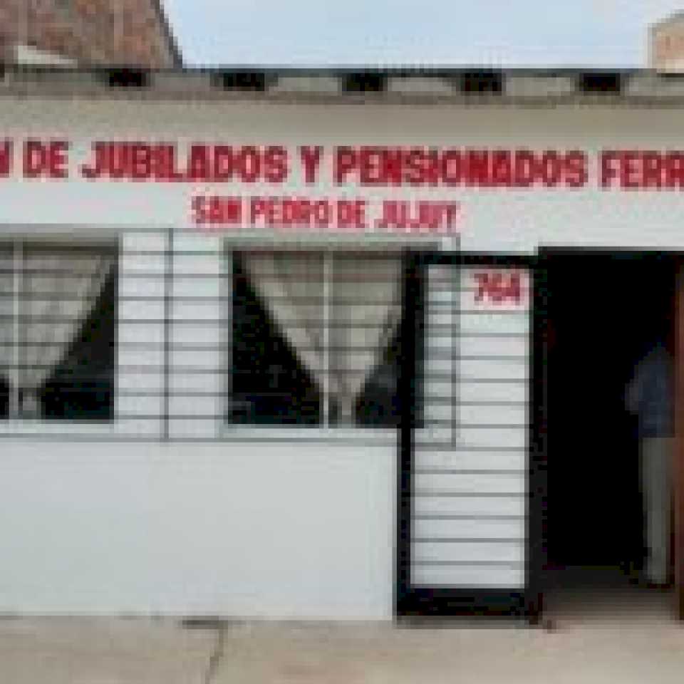 la-asociacion-de-jubilados-y-pensionados-ferroviarios-de-san-pedro-ya-tienen-su-casa-propia