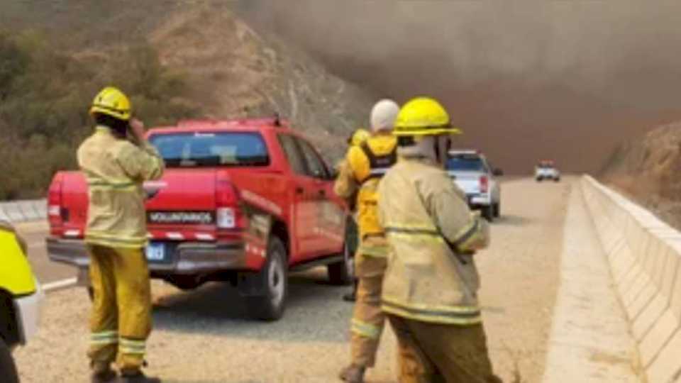 se-origino-un-nuevo-foco-de-incendio-en-la-calera