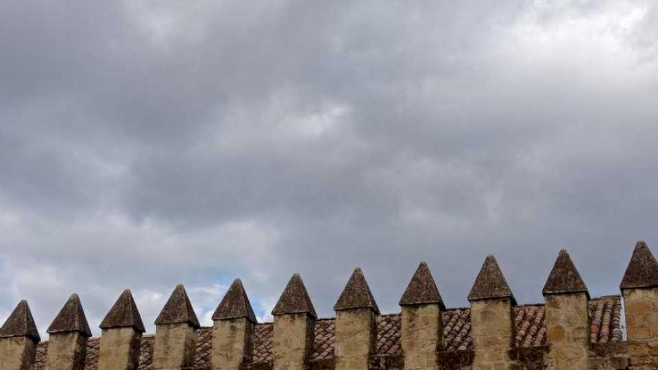 El jueves amanece con cielos nubosos en Córdoba, ¿cambia el tiempo?