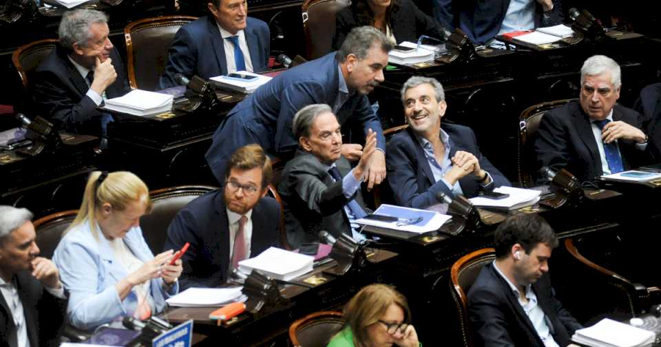 Arranca el debate por el Presupuesto 2025: ya hay dialoguistas que condicionan su apoyo a la presencia de Luis Caputo en el Congreso