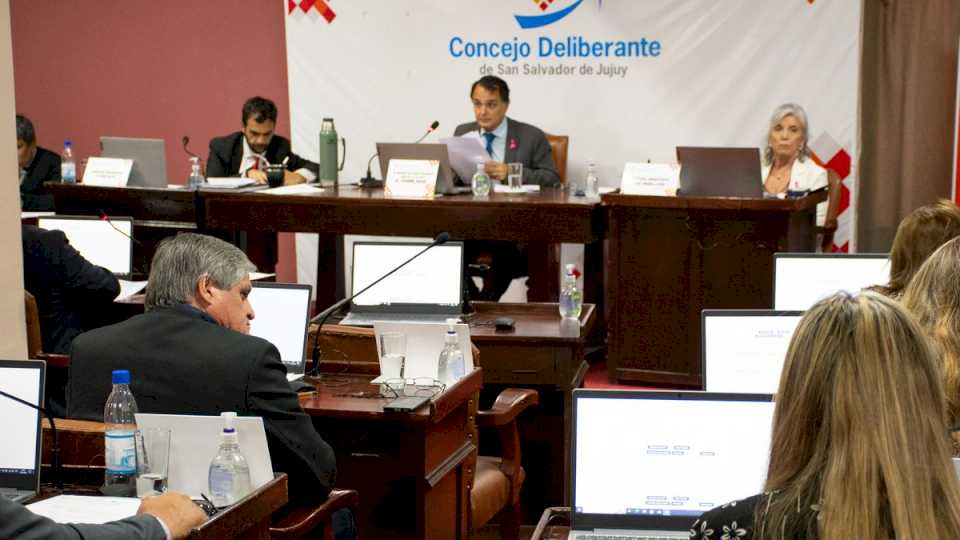 sesion-del-concejo-deliberante-de-san-salvador-de-jujuy:-los-proyectos-aprobados