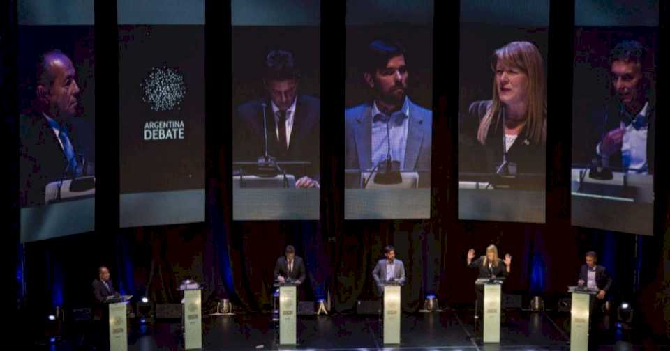 se-cumplen-9-anos-del-primer-debate-presidencial-en-argentina