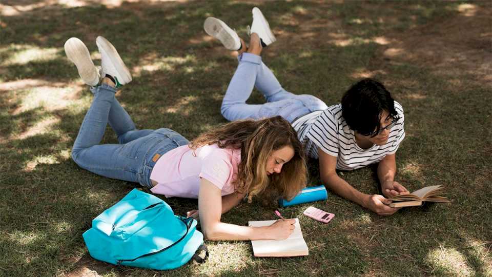 la-facultad-de-ciencias-de-la-salud-ucse-invita-a-un-conversatorio-sobre-salud-mental-en-la-vida-universitaria