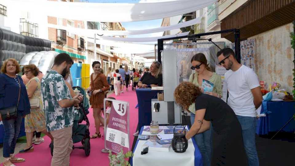 Fuente Palmeera despliega la alfombra rosa de las bodas