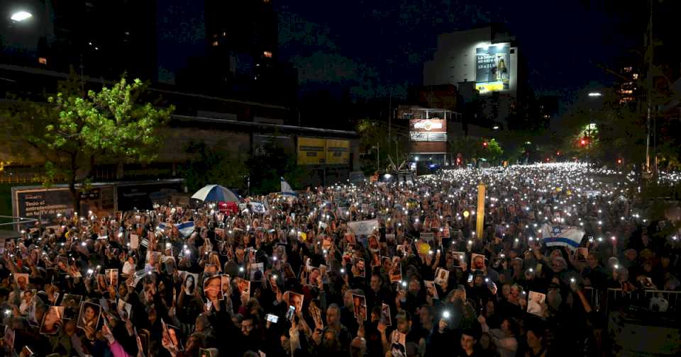 Una multitud acompañó en el acto realizado en Buenos Aires a un año del ataque de Hamas  en Israel