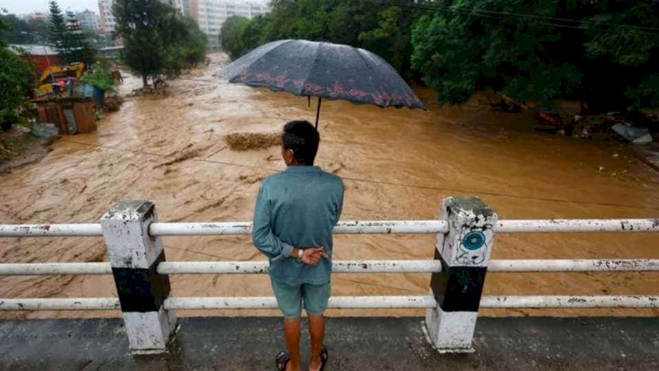 deslizamiento-de-tierra-en-brasil:-temen-que-unas-200-personas-hayan-quedado-atrapadas