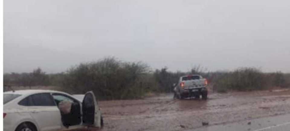 RUTA 74. GRAVE SINIESTRO DEJÓ UN MUERTO Y VARIOS HERIDOS EN MEDIO DE FUERTES LLUVIAS