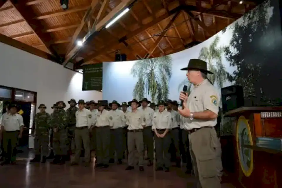 con-la-presencia-de-daniel-scioli-celebraran-el-90-aniversario-del-parque-nacional-iguazu-y-el-dia-del-guardaparque