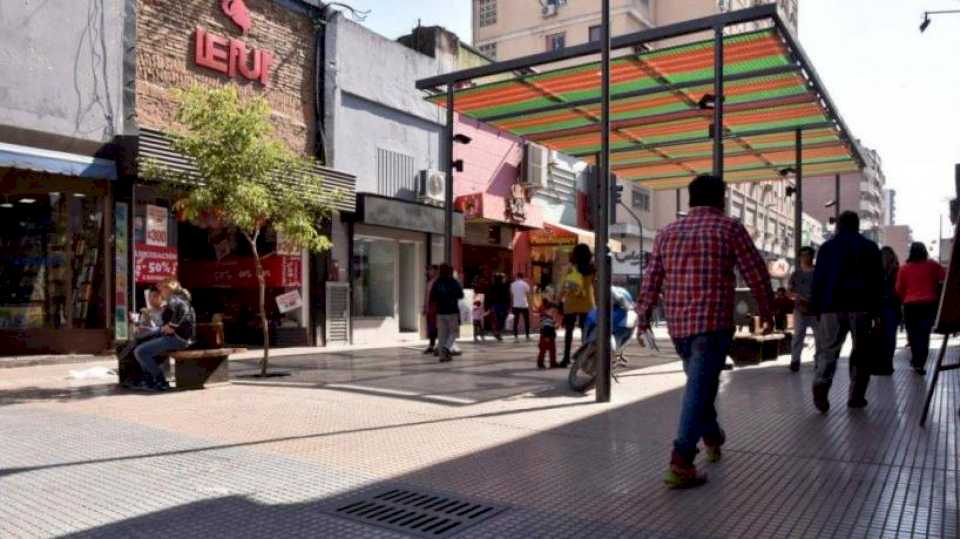 fin-de-semana-largo:-asi-trabajara-el-comercio-en-tucuman