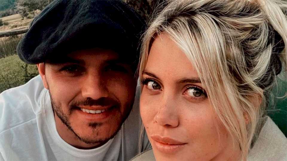 “para-vos-que-lees”:-la-foto-intima-de-mauro-icardi-con-wanda-nara-y-la-dedicatoria-que-escribio