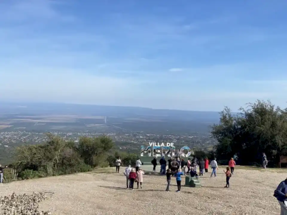 Se espera un fin de semana nublado con probabilidades de lluvias en Merlo