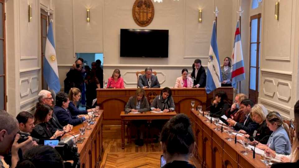 El Concejo aprobó la cuarta suba del boleto:  cuánto se pagará