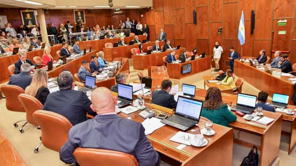 Diputados aprobaron la liberación de la fecha de la FNS