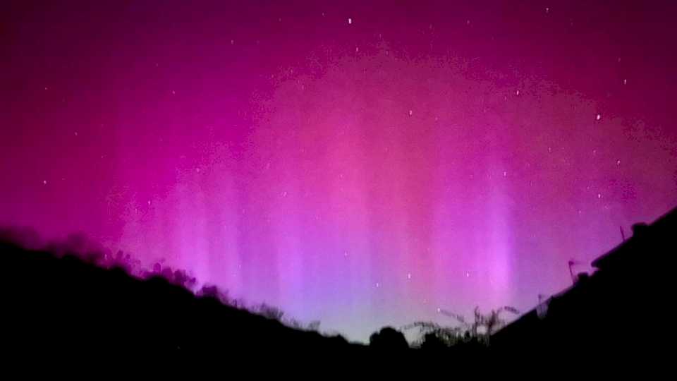 Así ha sido la nueva oleada de auroras boreales vistas en España esta noche