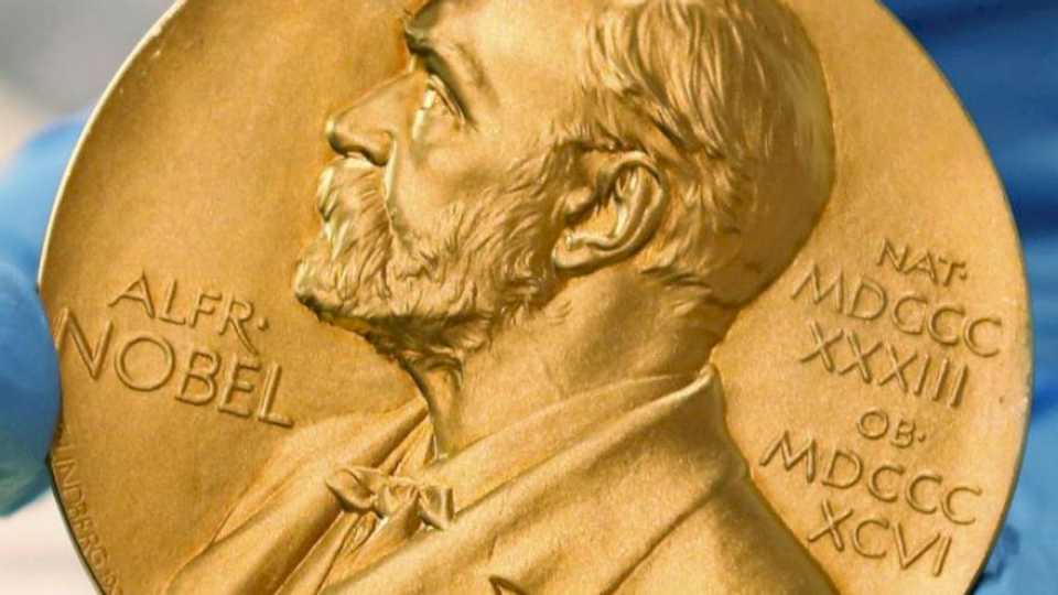 Siempre los mismos: ¿por qué los Nobel siguen invisibilizando a tantas científicas?