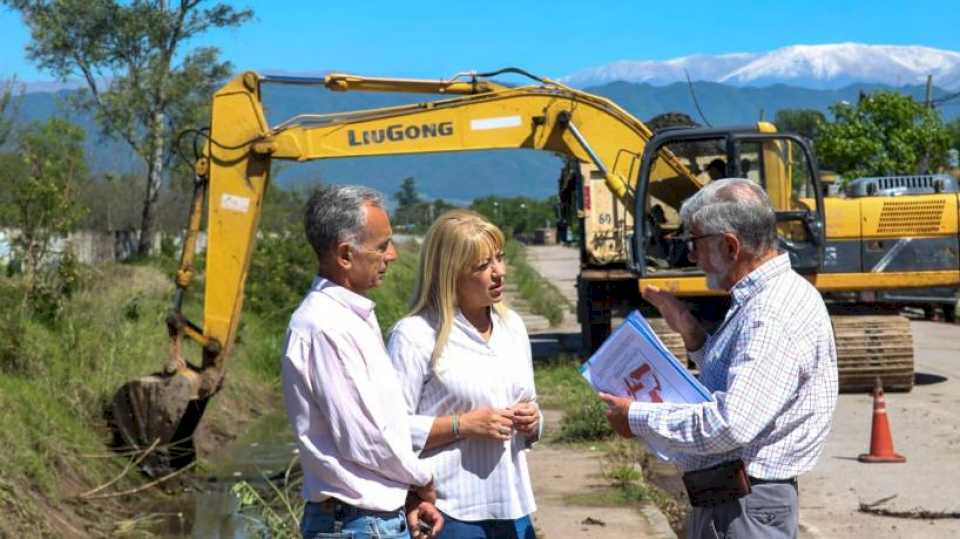 plan-pre-lluvia:-avanzan-los-trabajos-para-prevenir-anegamientos-en-la-capital-tucumana