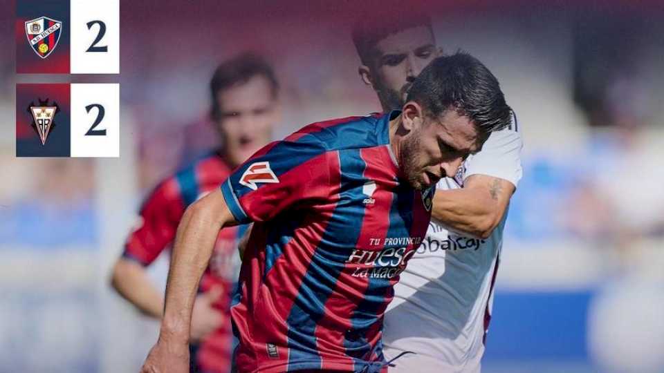 Resumen, goles y highlights del Huesca 2 – 2 Albacete de la jornada 9 de LaLiga Hypermotion