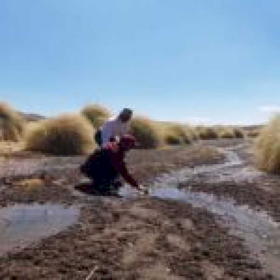 agua-potable-realizo-capacitacion-en-tres-cruces-para-el-control-de-calidad-y-cuidado-del-liquido-elemento