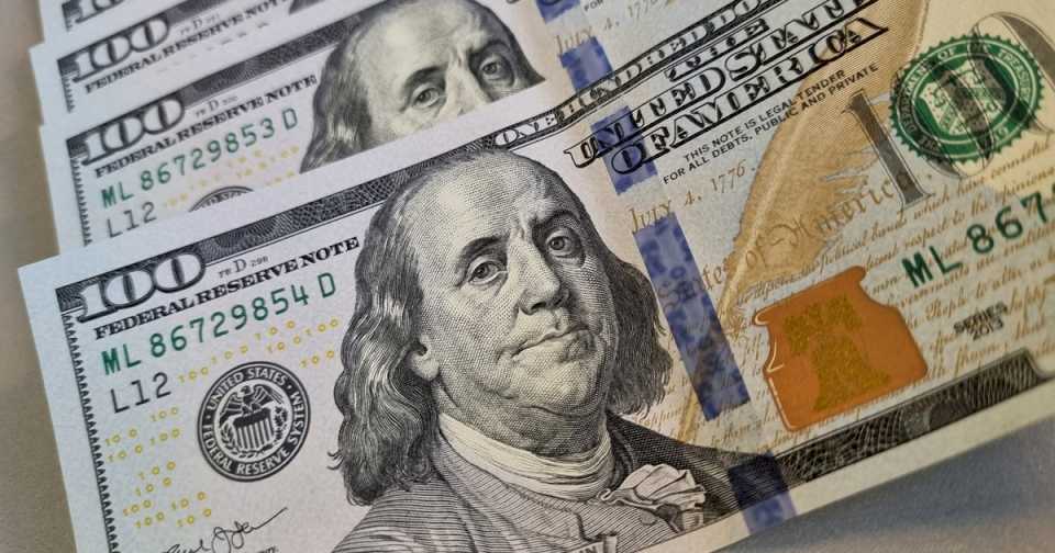 Dólar y veranito cambiario: una consultora se anima a ponerle fecha a la salida del cepo