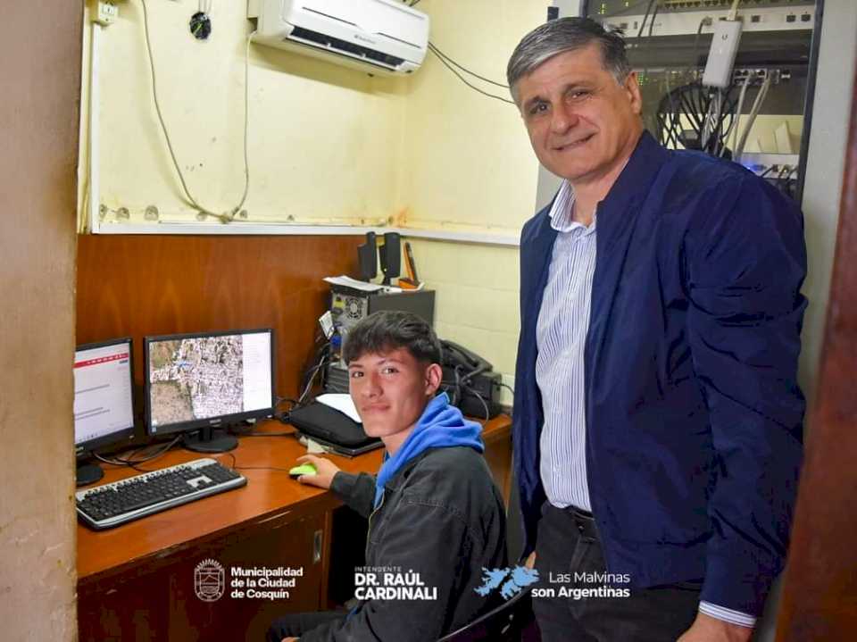 cosquin-prueba-el-seguimiento-satelital-de-los-vehiculos-municipales