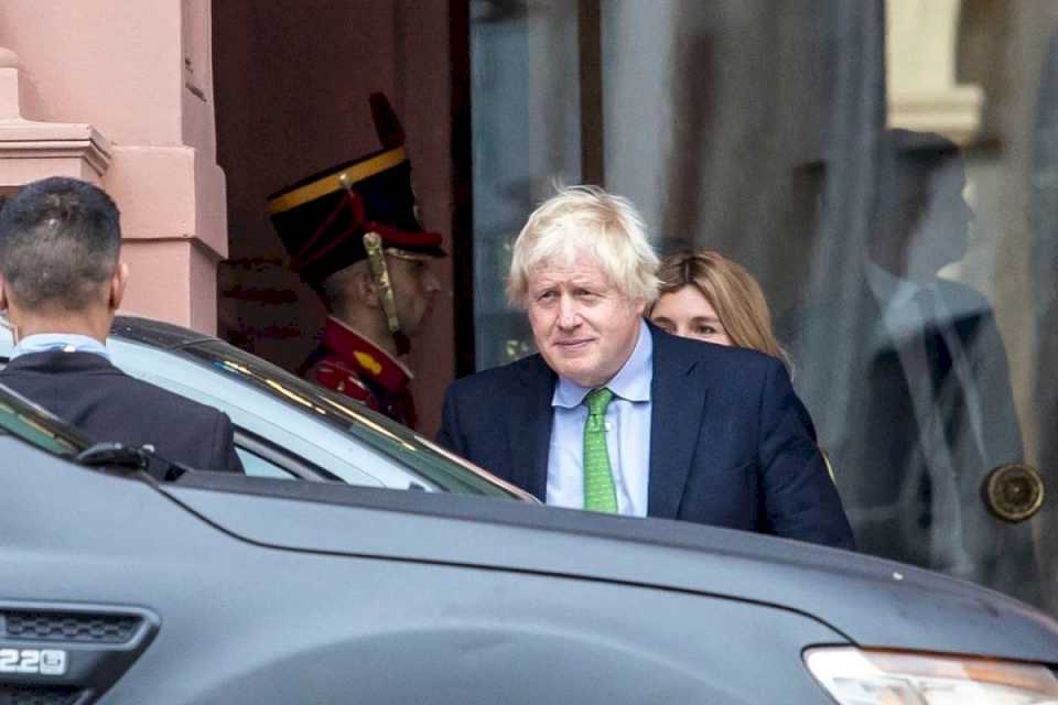 milei-recibio-a-boris-johnson-en-la-casa-rosada