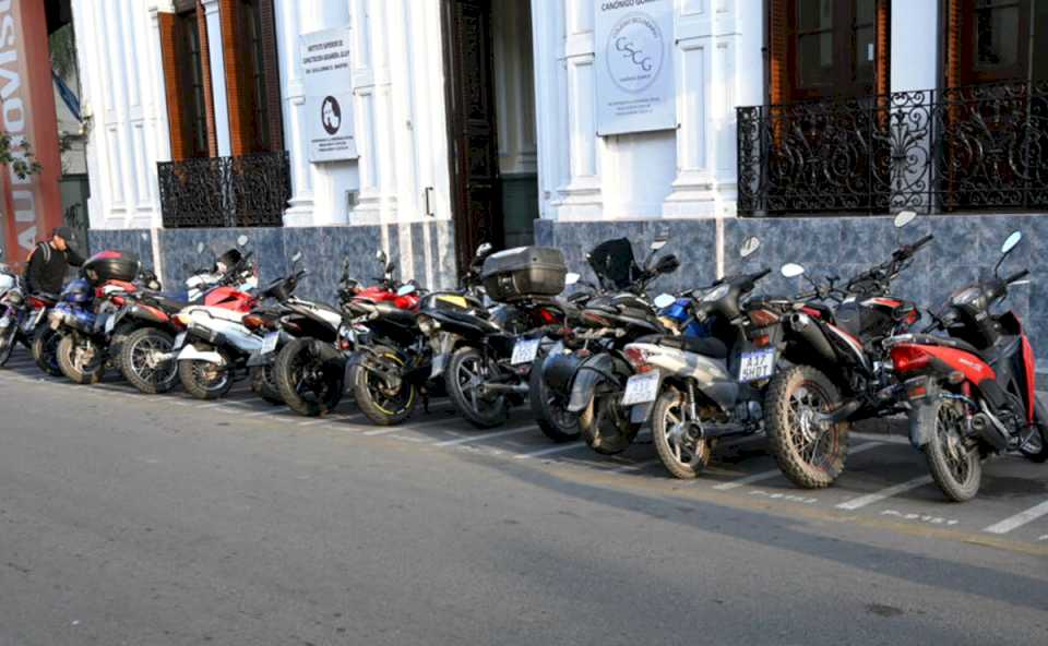 incorporan-una-nueva-manera-de-pagar-el-estacionamiento-de-motocicletas-en-la-capital-jujena