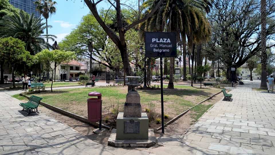 culmino-la-1o-etapa-del-plan-de-mantenimiento-de-espacios-verdes-de-plaza-belgrano