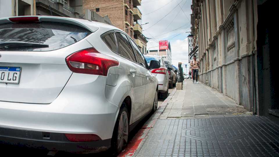 piden-informes-sobre-estacionamiento-medido