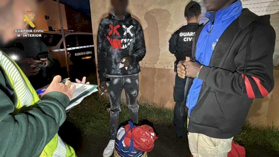 Tres detenidos por explotar laboralmente a sesenta africanos en condiciones insalubres