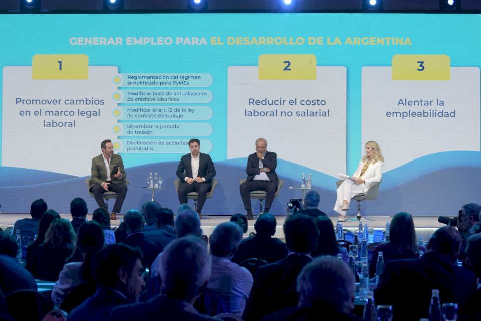 coloquio-idea:-los-empresarios-pidieron-sancionar-a-los-sindicatos-que-tomen-empresas-y-flexibilizar-la-jornada-laboral