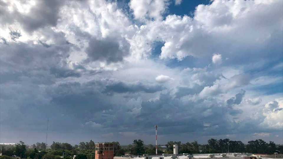 Un viernes inestable y nublado, la antesala para un fin de semana agradable en la Madre de Ciudades