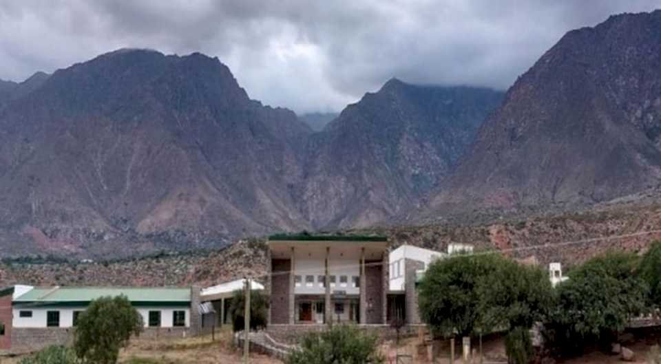 valle-de-luracatao:-lanzaron-un-certamen-literario-infantil,-en-el-alejado-y-pintoresco-paraje-la-puerta