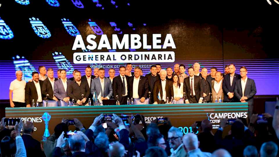 la-igj-invalida-la-reeleccion-de-claudio-tapia-como-presidente-de-la-afa