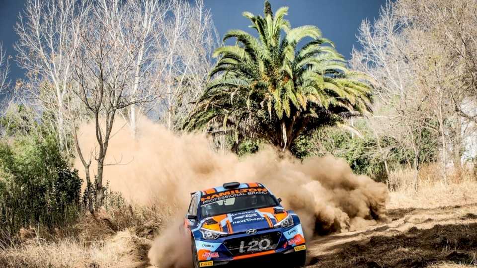 el-rally-cordobes-pone-primera-en-laguna-larga