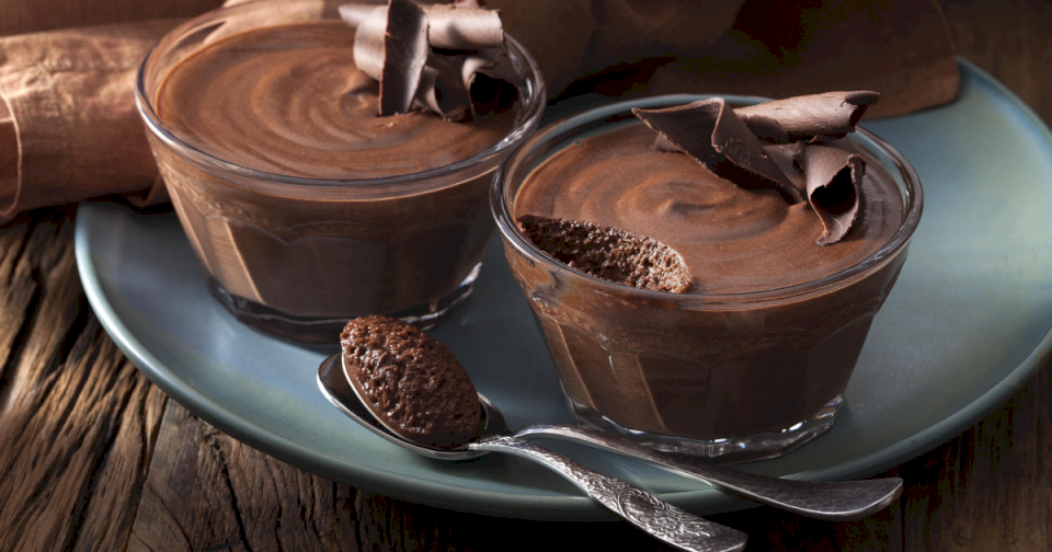 tentante-con-esta-deliciosa-mousse-de-chocolate:-la-receta-de-osvald-gross