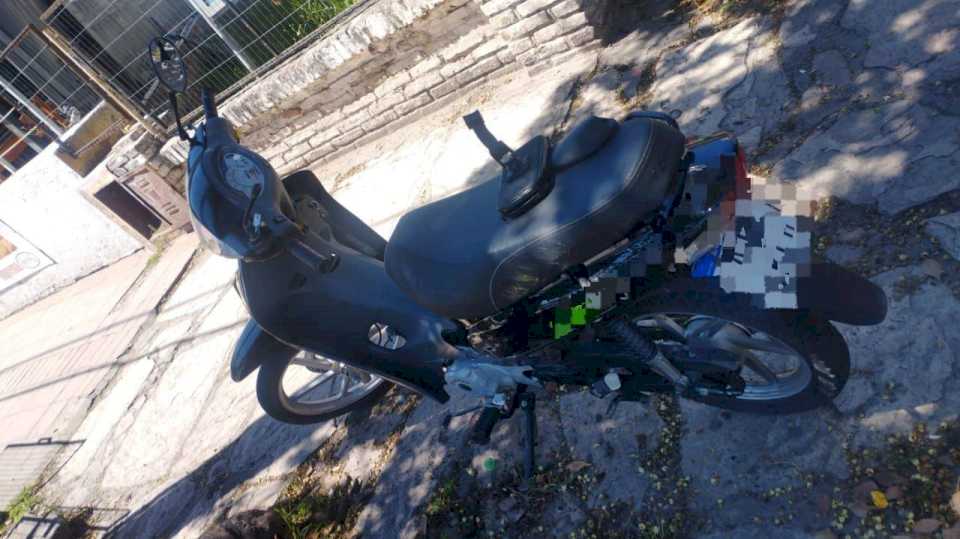 motociclista-herido-tras-chocar-con-un-auto-en-avenida-libertad