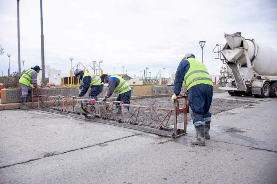 continua-este-fin-de-semana-el-plan-de-reparacion-vial-en-el-centro-de-rio-grande