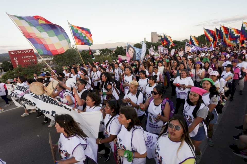 jujuy-de-las-mujeres-y-disidencias:-la-vida-colectiva-pese-a-todo