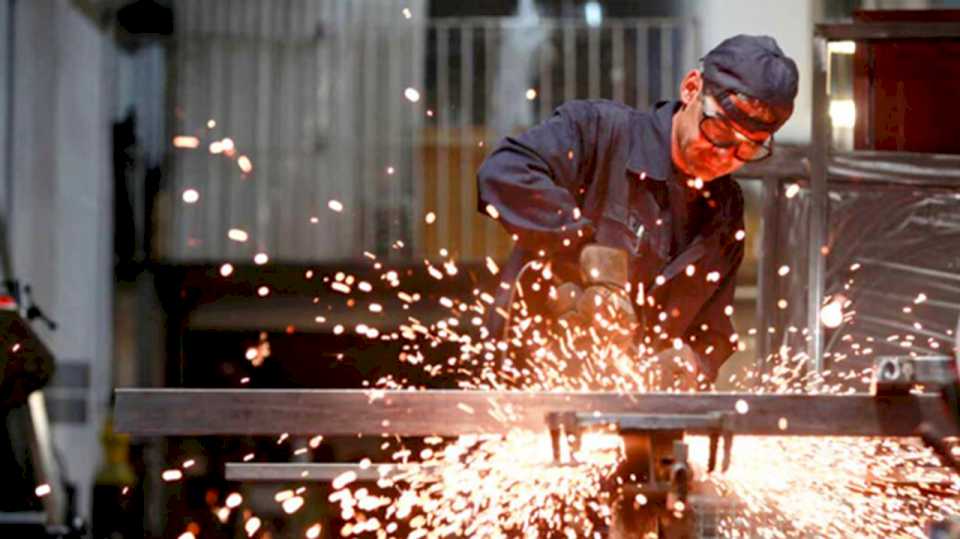 la-industria-pyme-cayo-6,6%-interanual-en-septiembre