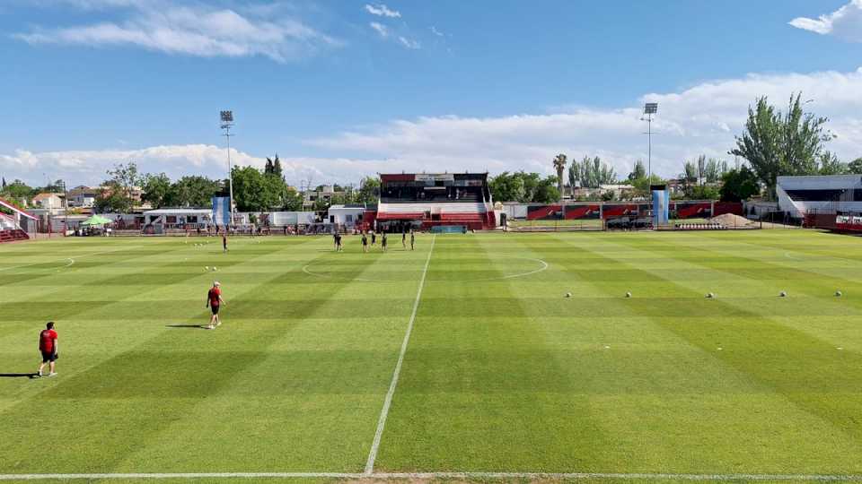 deportivo-maipu-se-juega-todo-de-local-contra-talleres-de-remedios-de-escalada