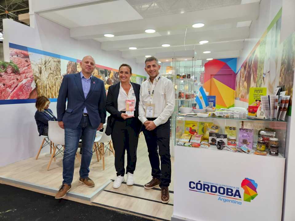 myrian-prunotto-en-la-sial-de-paris:-“estamos-haciendo-crecer-la-marca-cordoba-en-el-mundo”