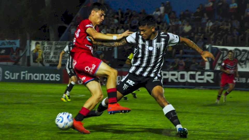 gimnasia-y-esgrima-empata-con-brown-de-adrogue-por-la-penultima-fecha-de-la-primera-nacional