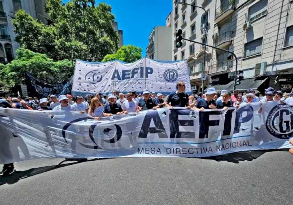 Sindicato que representa a empleados de Afip le respondió al gobierno y anticipó el inicio de un plan de lucha