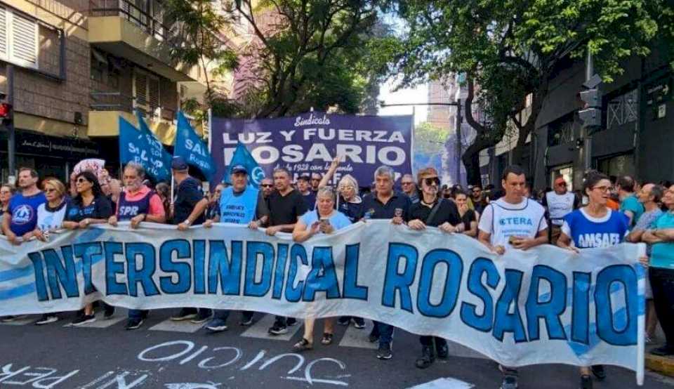 la-intersindical-rosario-repudio-los-dichos-de-milei-contra-cristina